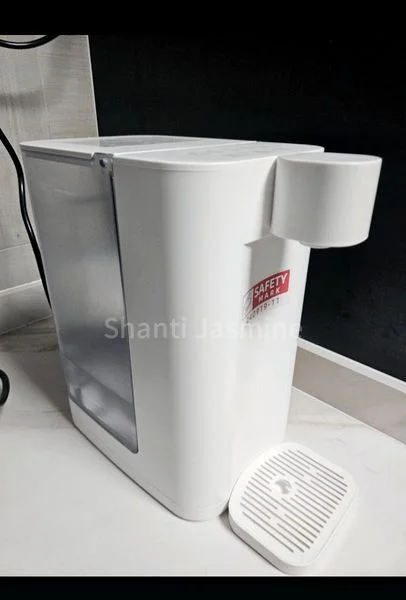 Common Room (HDB) for Rent in 707 Clementi West Street 2 - Image 4