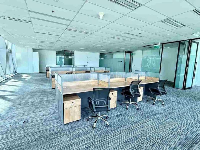 Office for Rent in UIC Building - Image 2