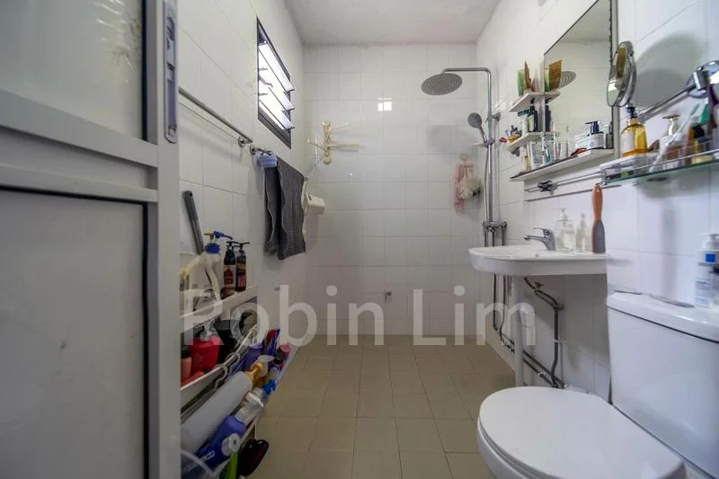 4 Room (4A) HDB for Sale in  806 Yishun Ring Road - Image 1