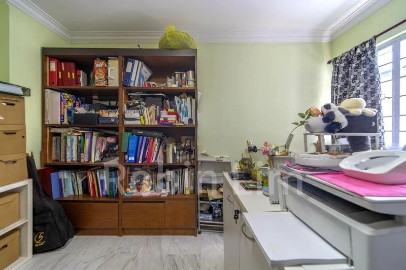 4 Room (4A) HDB for Sale in  806 Yishun Ring Road - Image 3