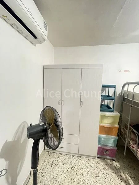 Common Room (HDB) for Rent in  112 Ang Mo Kio Avenue 4 - Image 3
