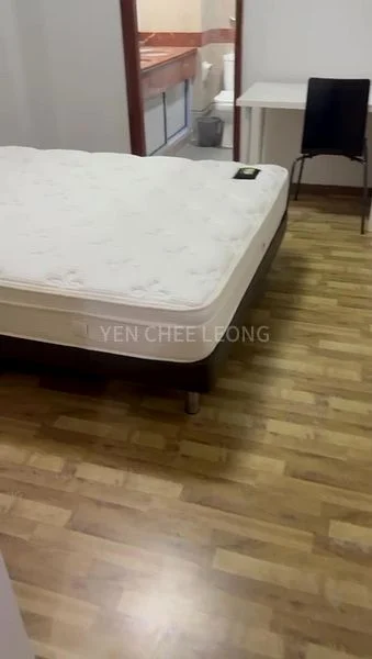 Master Room (Condo) for Rent in  Changi Court - Image 2