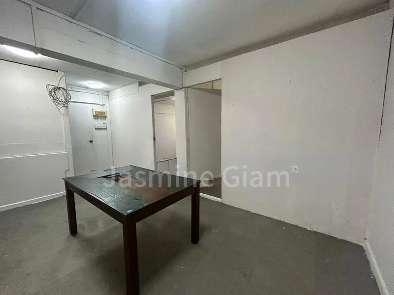 4 Room (4A) HDB for Rent in  605 Yishun Street 61 - Image 4