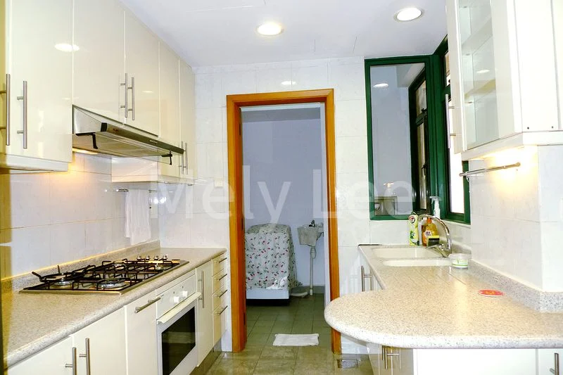 3+1 Bed Condo for Rent in  Thomson 800 - Image 8