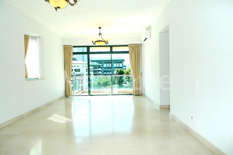 3+1 Bed Condo for Rent in  Thomson 800 - Image 1