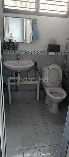 Master Room (HDB) for Rent in 316 Bukit Batok Street 32 - Image 2