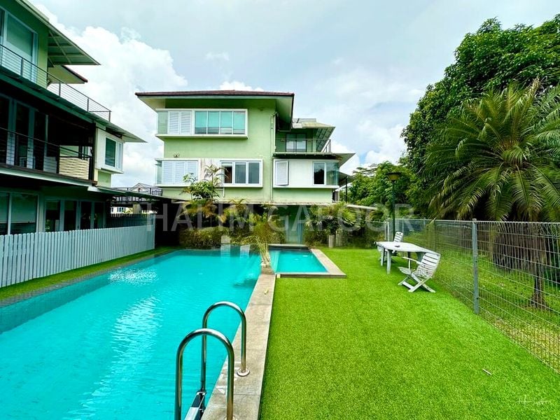 10 Bed Bungalow (Landed) for Sale in Regina Hill - Image 4