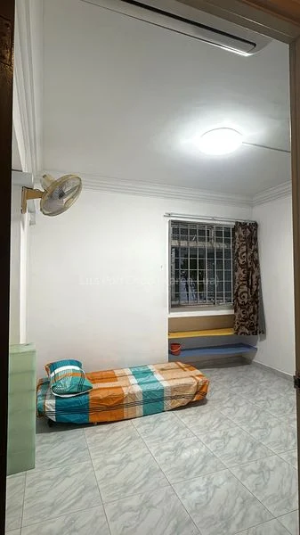 Common Room (HDB) for Rent in  601 Senja Road - Image 1