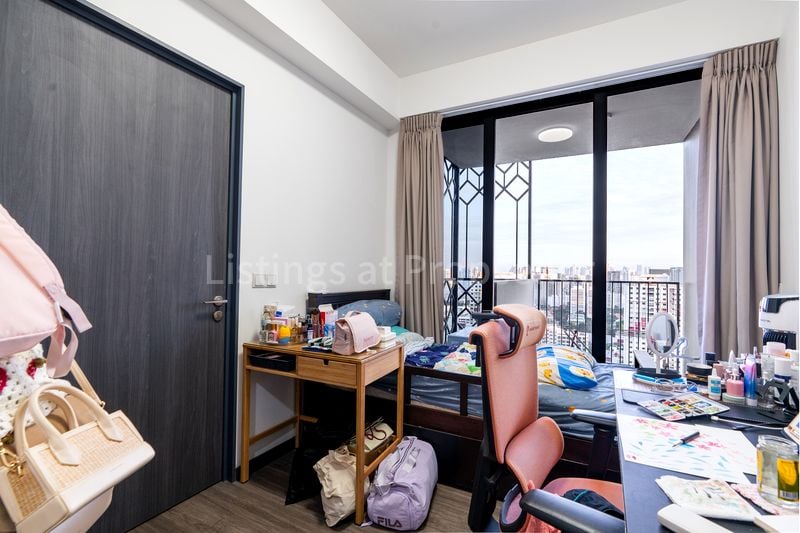 3 Bed Condo for Sale in Gem Residences - Image 8