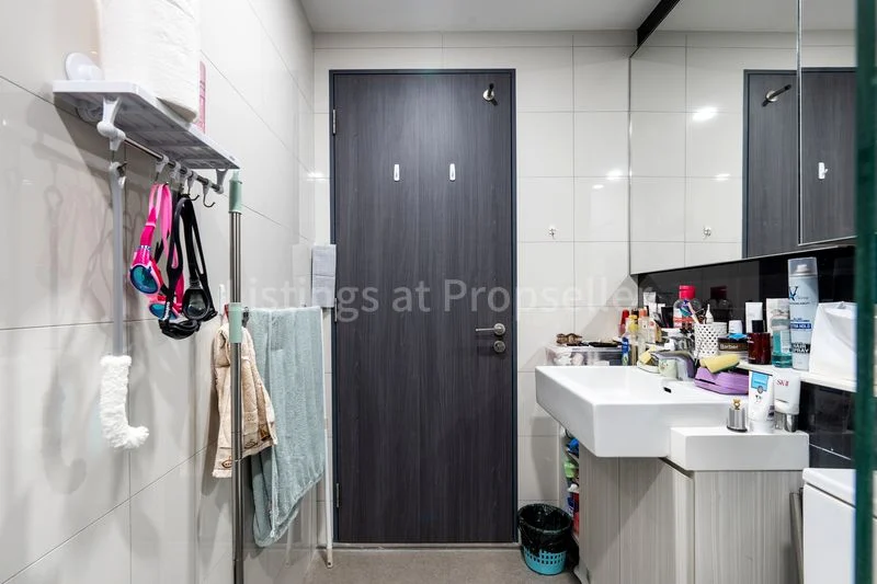 3 Bed Condo for Sale in Gem Residences - Image 16