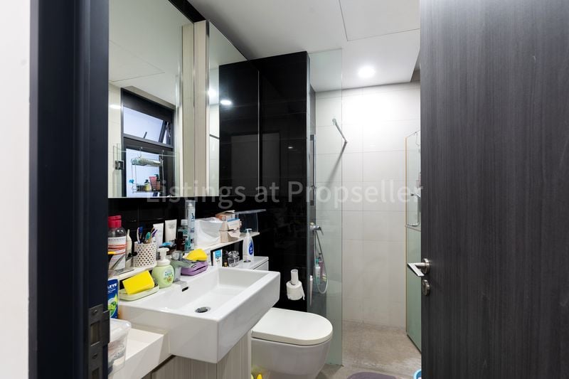 3 Bed Condo for Sale in Gem Residences - Image 15