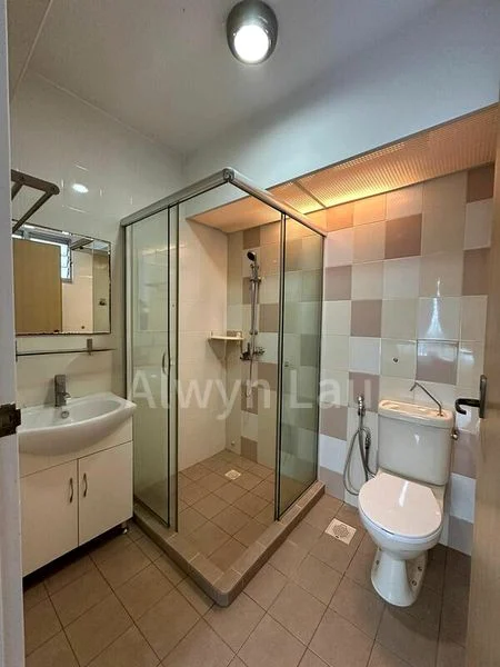 3 Room (3A) HDB for Rent in  306D Punggol Drive - Image 4