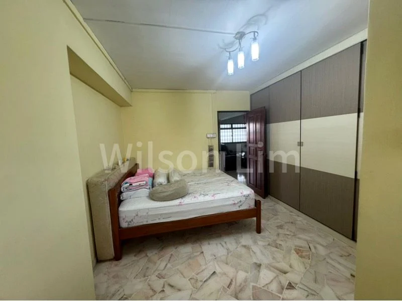 4 Room (4A) HDB for Sale in  758 Jurong West Street 74 - Image 7