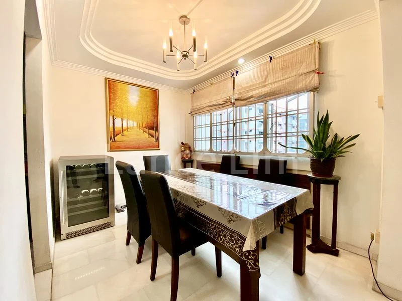Maisonette HDB for Sale in  789 Woodlands Avenue 6 - Image 4