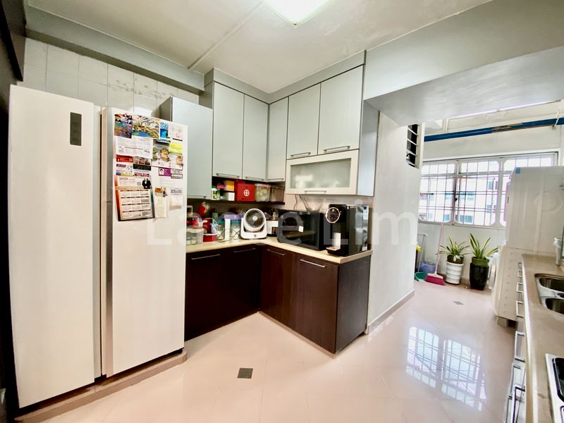 Maisonette HDB for Sale in  789 Woodlands Avenue 6 - Image 7