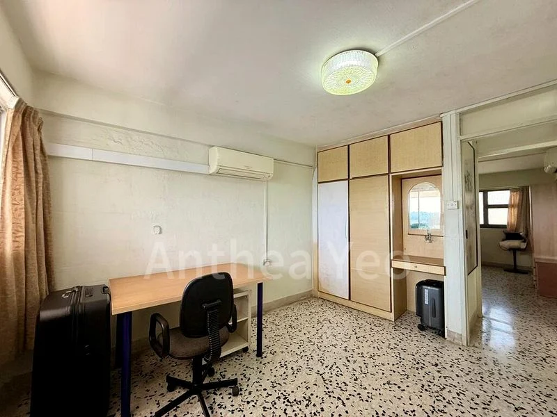 4 Room (4I) HDB for Rent in  168A Queensway - Image 7