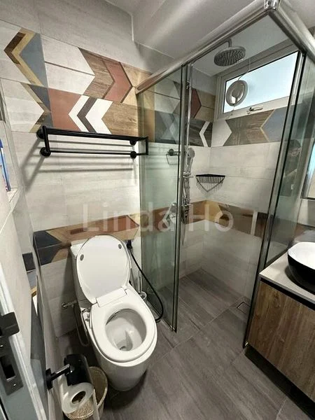 Common Room (Condo) for Rent in  The Warren - Image 5