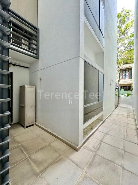 2 Bed Condo for Sale in  Elliot At The East Coast - Image 11