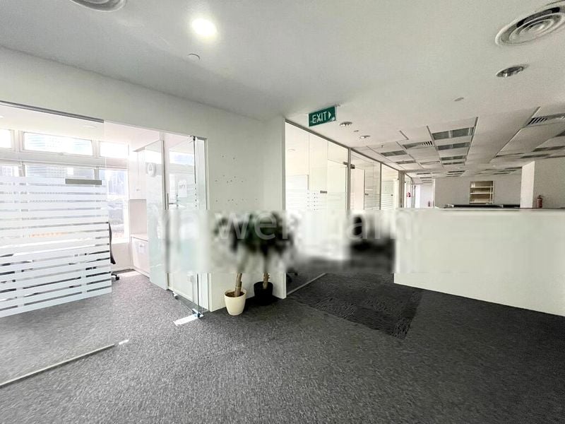 Office for Sale: The Plaza - Image 3