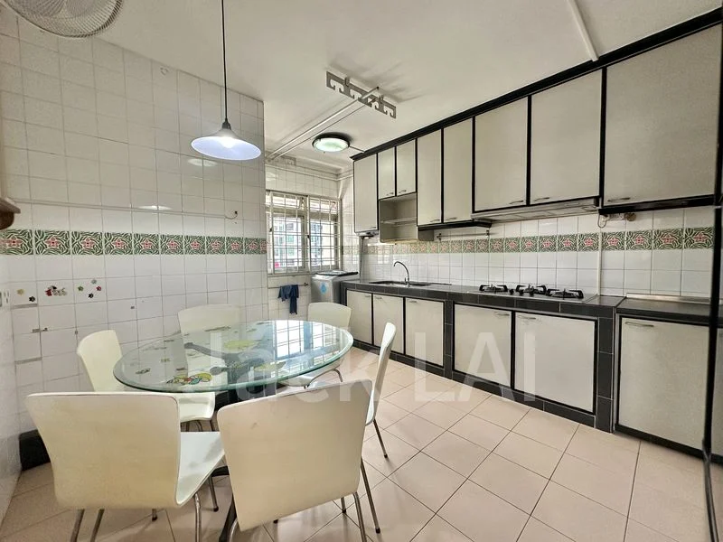 4 Room (4A) HDB for Rent in  520 Pasir Ris Street 52 - Image 9