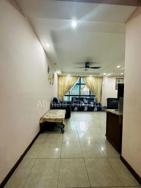 Premium HDB for Sale in  689E Woodlands Drive 75 - Image 2