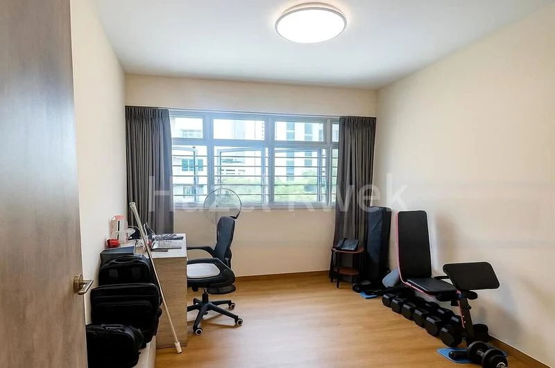 5 Room (5I) HDB for Sale in  356B Anchorvale Lane - Image 8