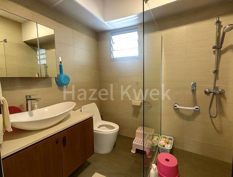 5 Room (5I) HDB for Sale in  356B Anchorvale Lane - Image 12