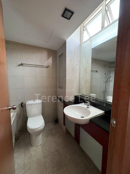 3 Bed Condo for Sale in  Lilydale - Image 10