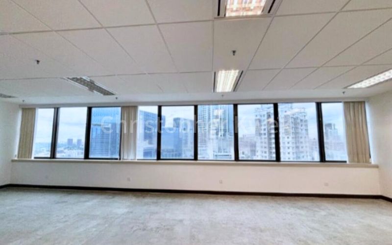 Office for Rent: United Square - Image 5