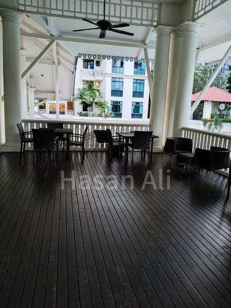 4 Bed Condo for Rent in  Spring Grove - Image 9