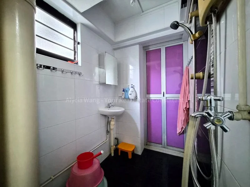 Common Room (HDB) for Rent in  1 Everton Park - Image 4