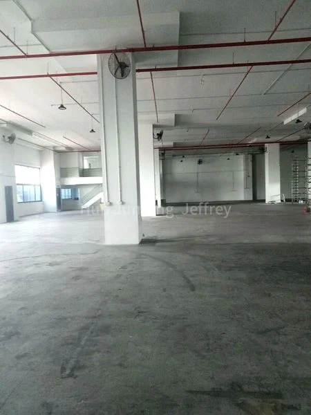 Factory / Workshop (B2) for Sale: Loyang Enterprise Building - Image 1