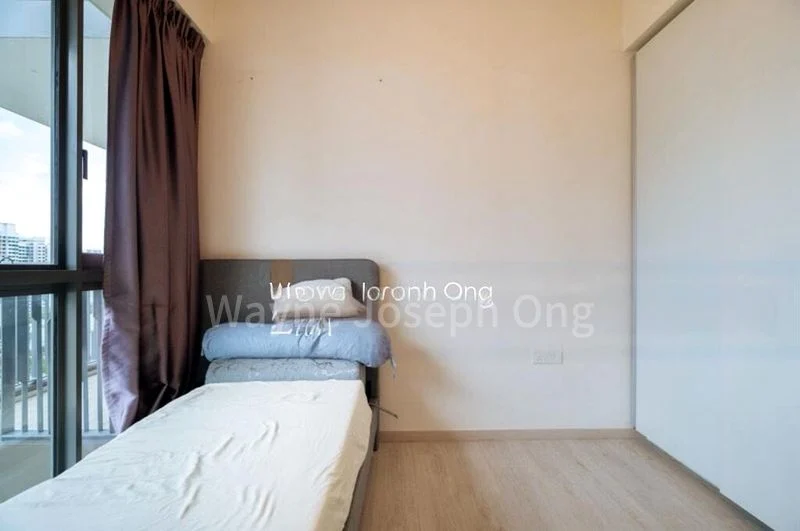 3 Bed Executive Condo for Sale in  The Topiary - Image 8