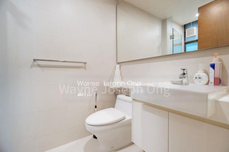 3 Bed Executive Condo for Sale in  The Topiary - Image 9