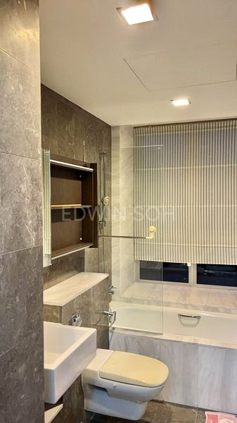 3 Bed Condo for Sale in The Parc Condominium - Image 8