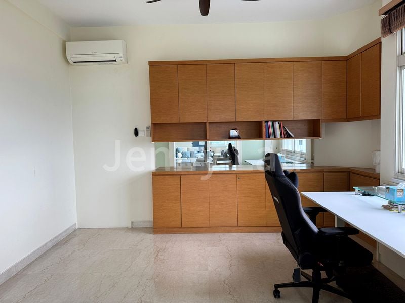 4+1 Bed Condo for Rent in The Waterside - Image 4