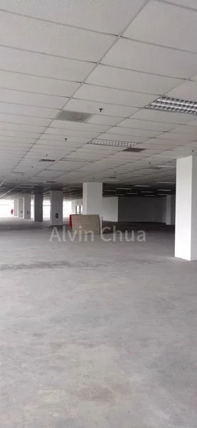 Light Industrial (B1) for Rent: Corporation Place - Image 1