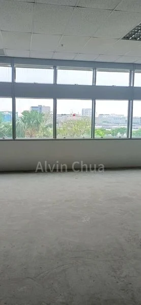 Light Industrial (B1) for Rent: Corporation Place - Image 2