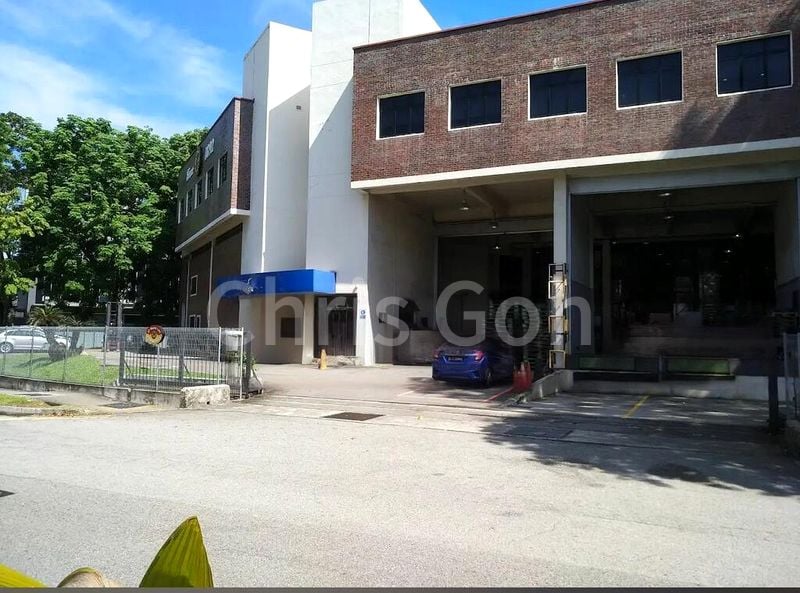 Light Industrial (B1) for Sale: 3,500 Sq Ft Unit, on a 0.5 Acre Site, on Millers Road. - Image 1