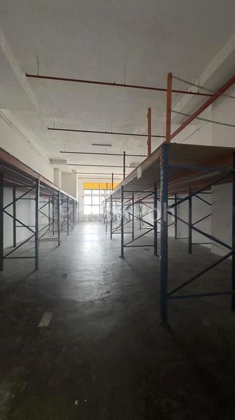 Light Industrial (B1) for Rent: TG Building - Image 2