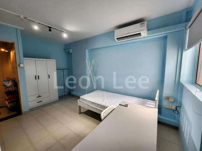 Master Room (HDB) for Rent in  374 Clementi Avenue 4 - Image 2
