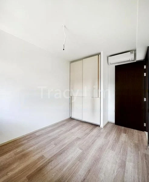 2 Bed Condo for Rent in  The Watergardens At Canberra - Image 3