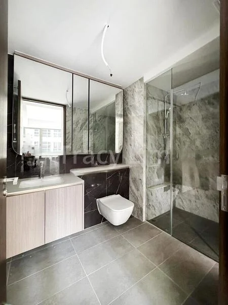 2 Bed Condo for Rent in  The Watergardens At Canberra - Image 5