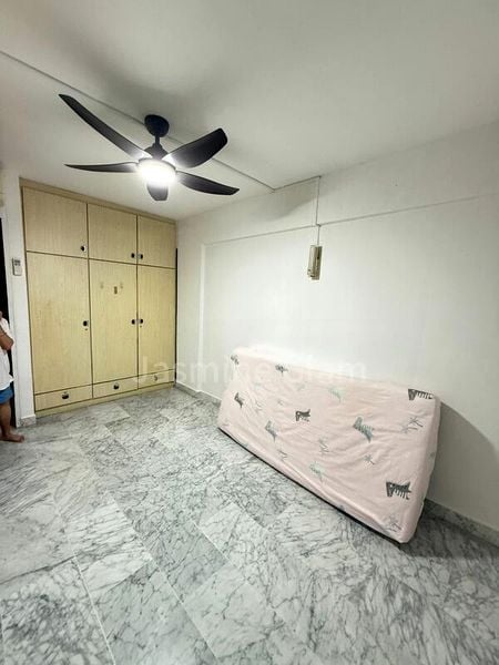 Common Room (HDB) for Rent in  56 Chai Chee Drive - Image 2