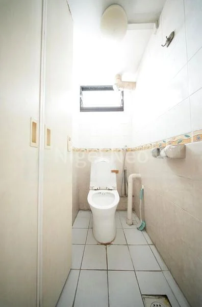 3 Room (3I) HDB for Sale in 53 Sims Place - Image 5