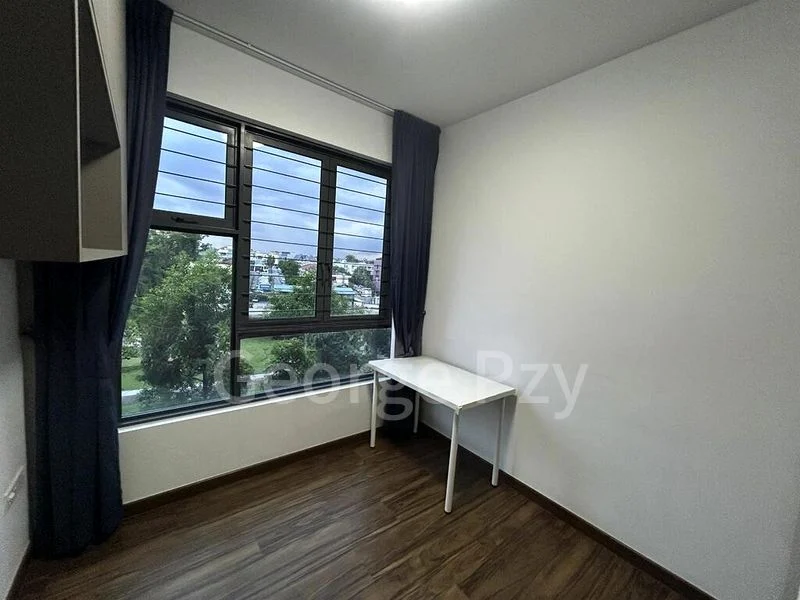 3 Bed Executive Condo for Rent in  The Brownstone - Image 11