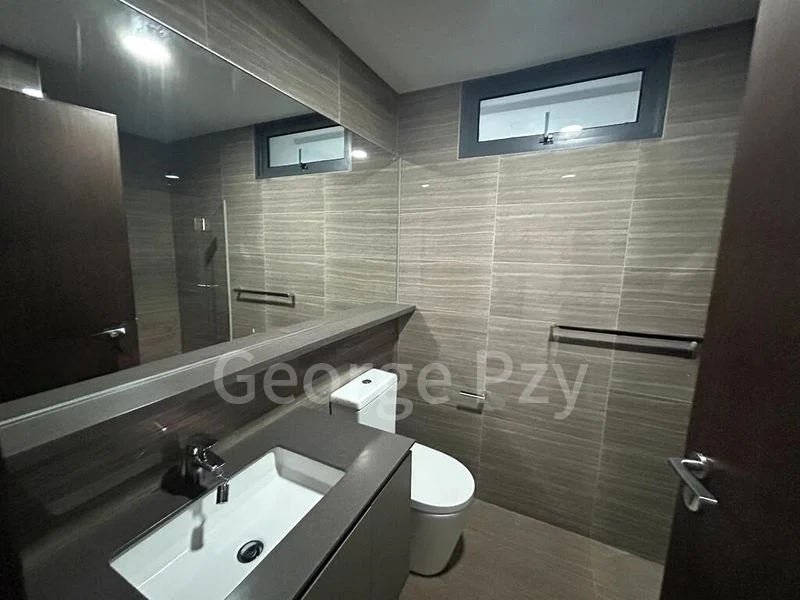 3 Bed Executive Condo for Rent in  The Brownstone - Image 7