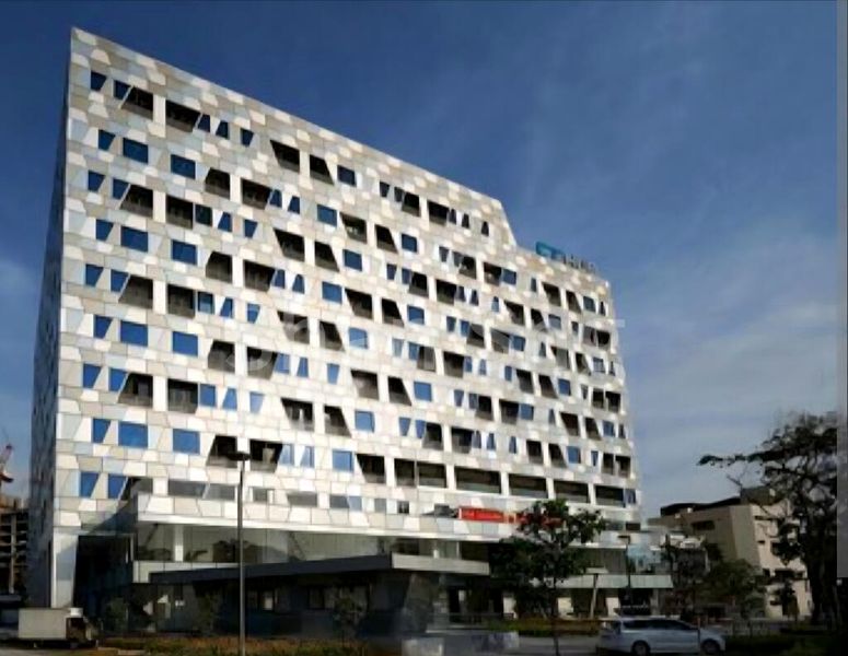 Light Industrial (B1) for Rent: CT Hub - Image 2