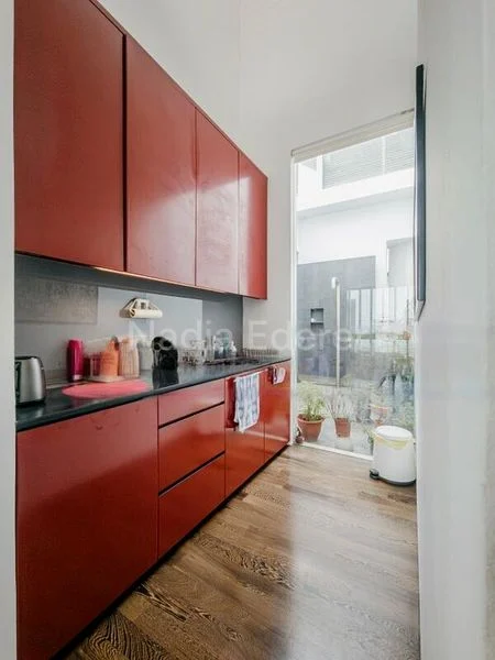 6 Bed Bungalow (Landed) for Sale in  Cove Grove - Image 3