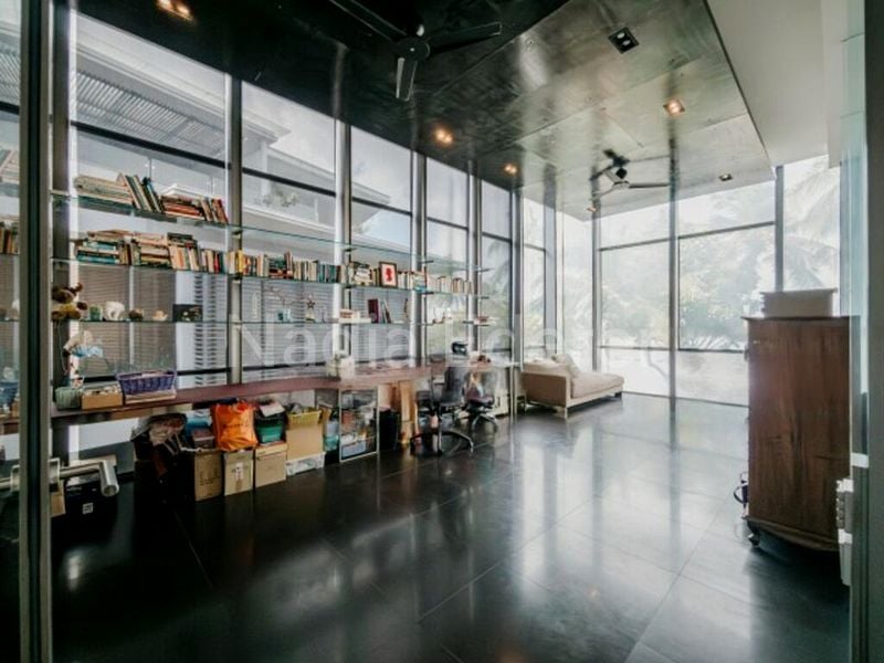 6 Bed Bungalow (Landed) for Sale in  Cove Grove - Image 4